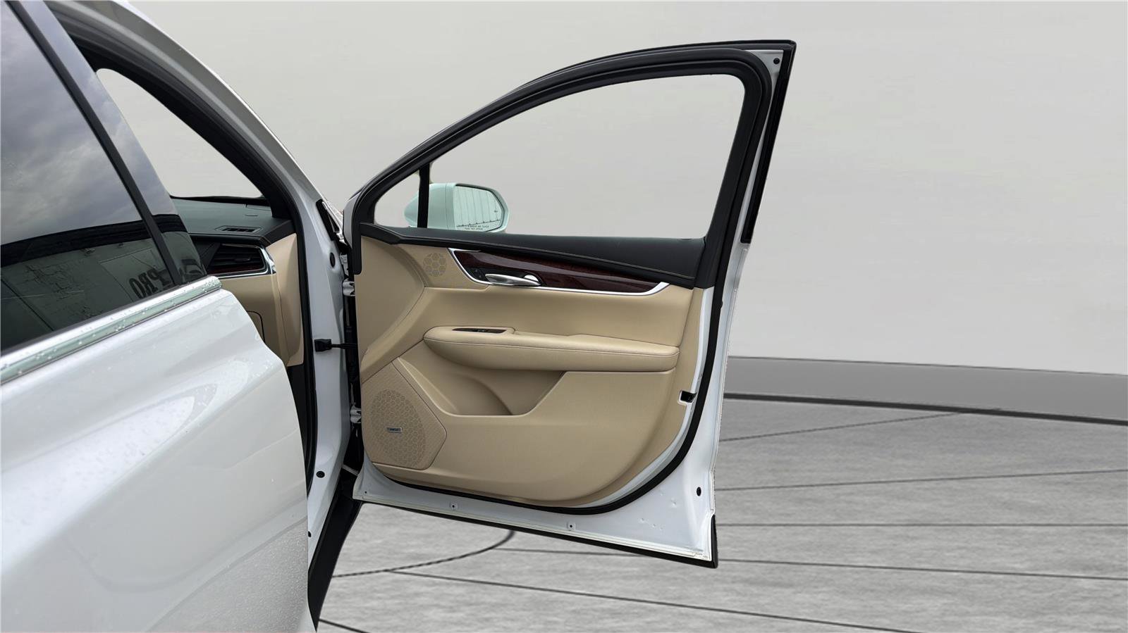 Used 2019 Cadillac XT5 Luxury image 21