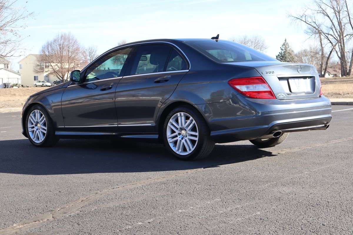 Used 2009 Mercedes-Benz C 300 4MATIC Sedan image 7