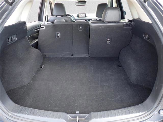 Used 2018 MAZDA CX-5 Touring w/ Preferred Equipment Package FWD image 7