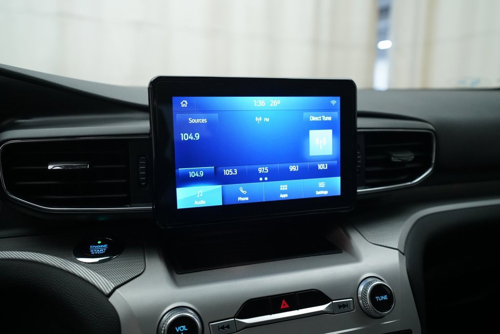 Used 2021 Ford Explorer XLT w/ XLT Sport Appearance Package image 6