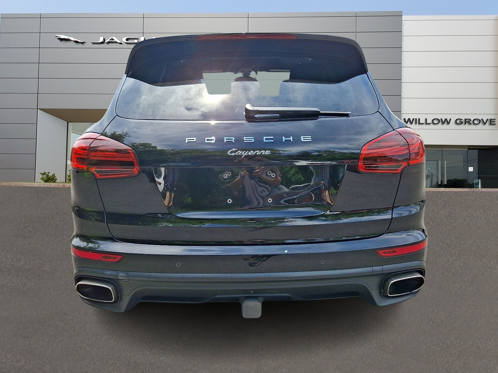 Used 2018 Porsche Cayenne Platinum Edition AWD/4WD image 7