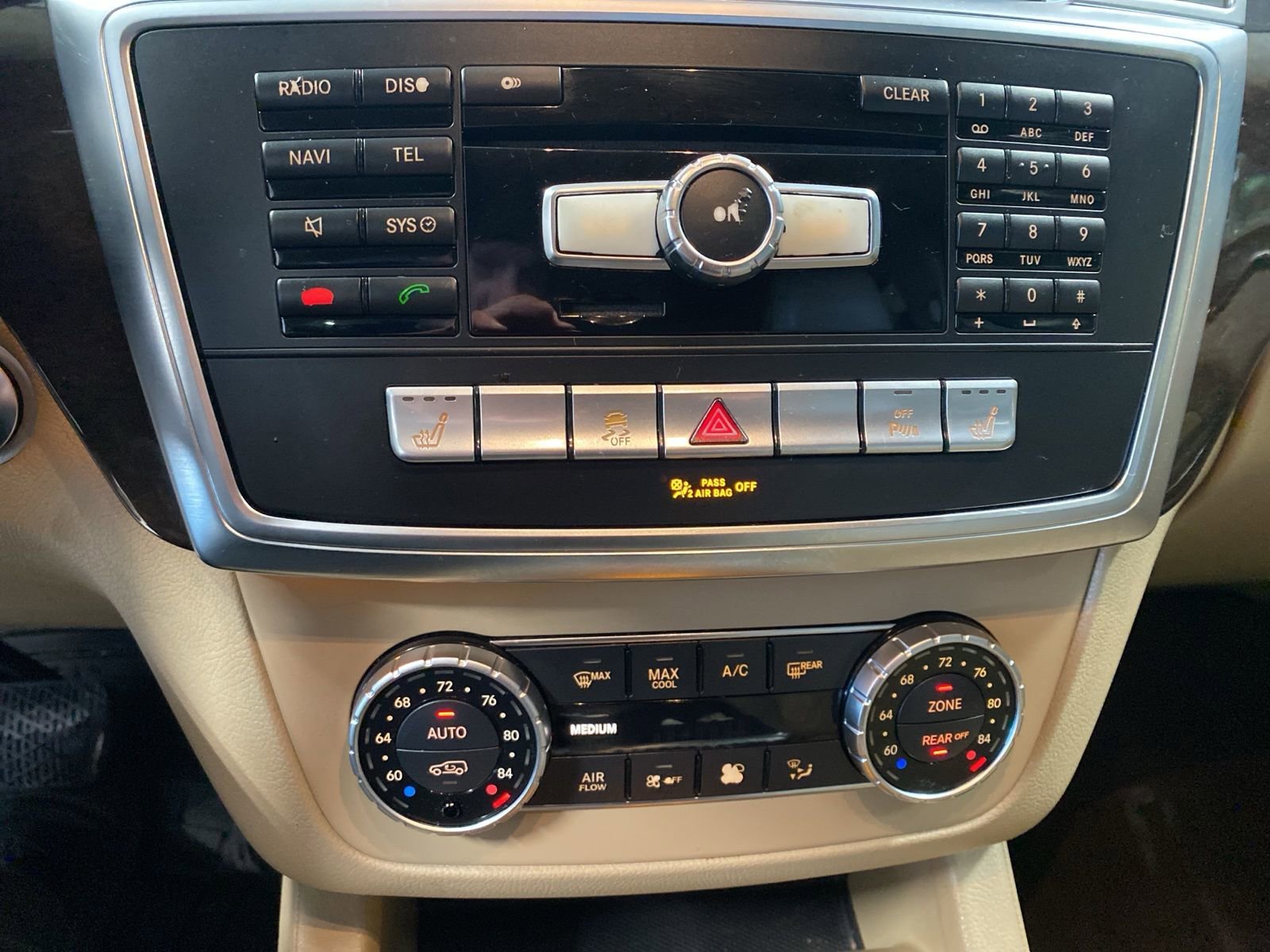 Used 2014 Mercedes-Benz GL 450 4MATIC image 13