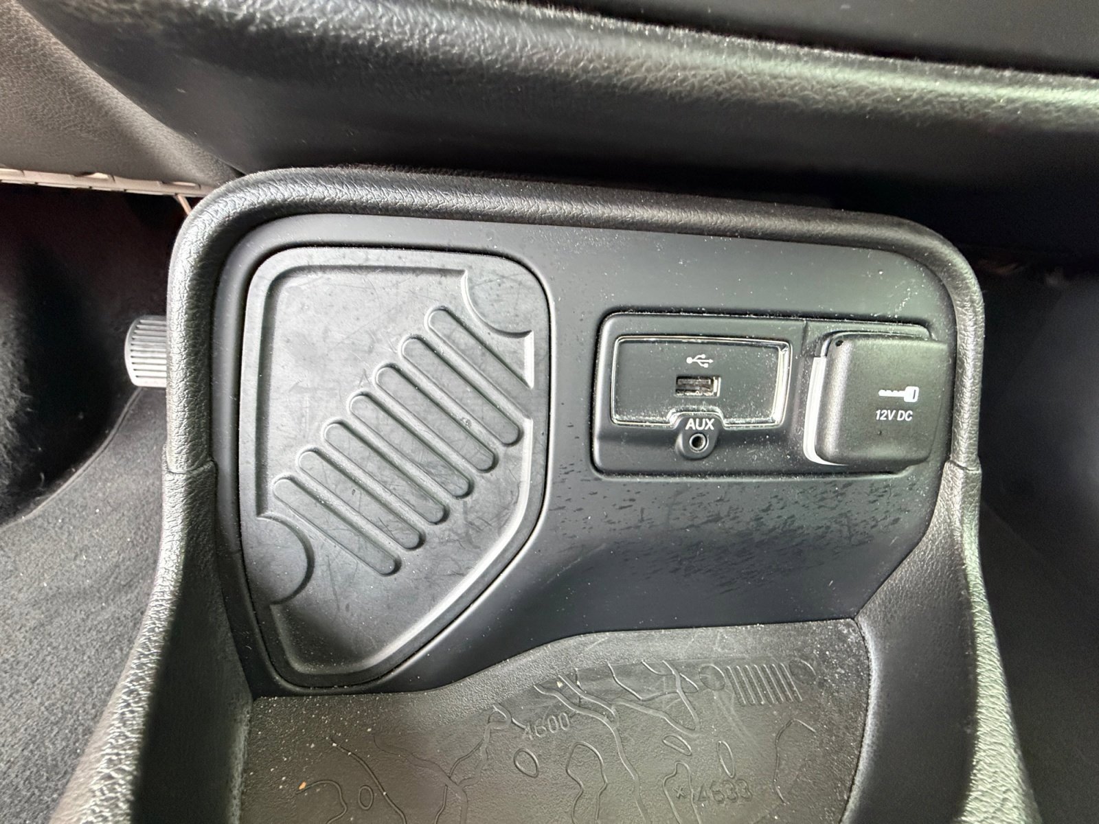 Used 2017 Jeep Renegade Altitude w/ Safety & Security Group image 21