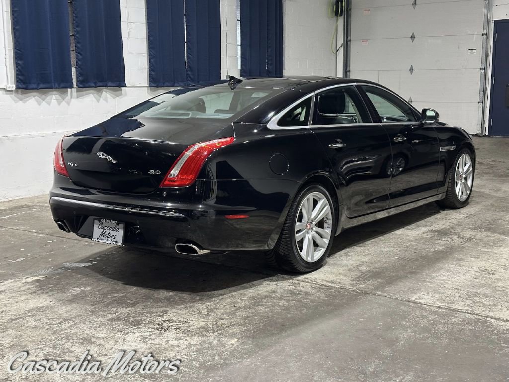 Used 2014 Jaguar XJ L Portfolio image 7