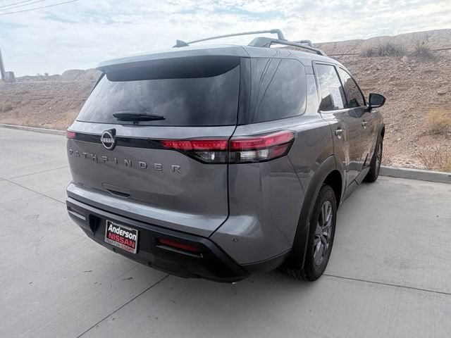 Certified 2026 Nissan Pathfinder SV FWD image 8