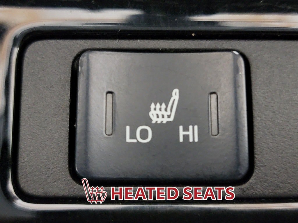 Used 2021 Toyota Prius XLE AWD/4WD image 24