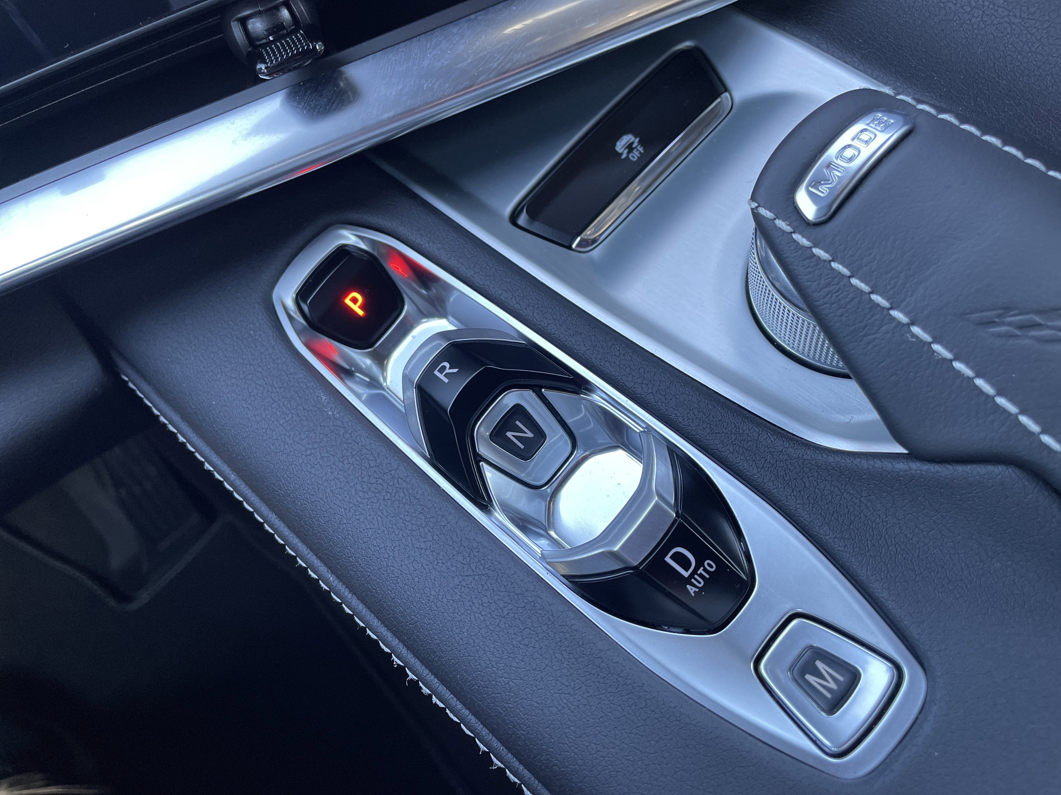 Certified 2025 Chevrolet Corvette Stingray Coupe w/ 1LT image 15