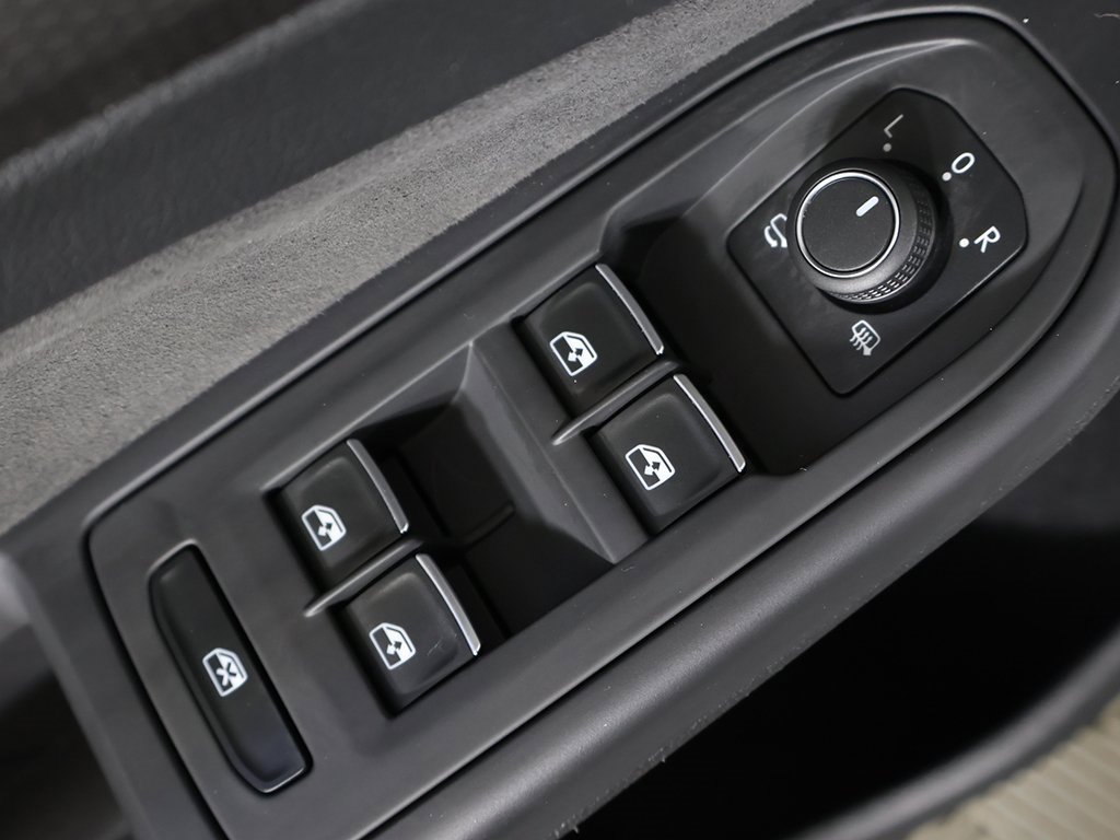 Used 2024 Volkswagen GTI S image 37