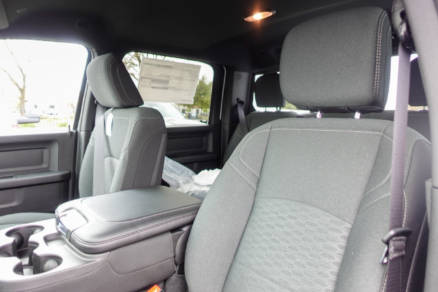 New 2026 RAM 3500 Tradesman AWD/4WD image 23