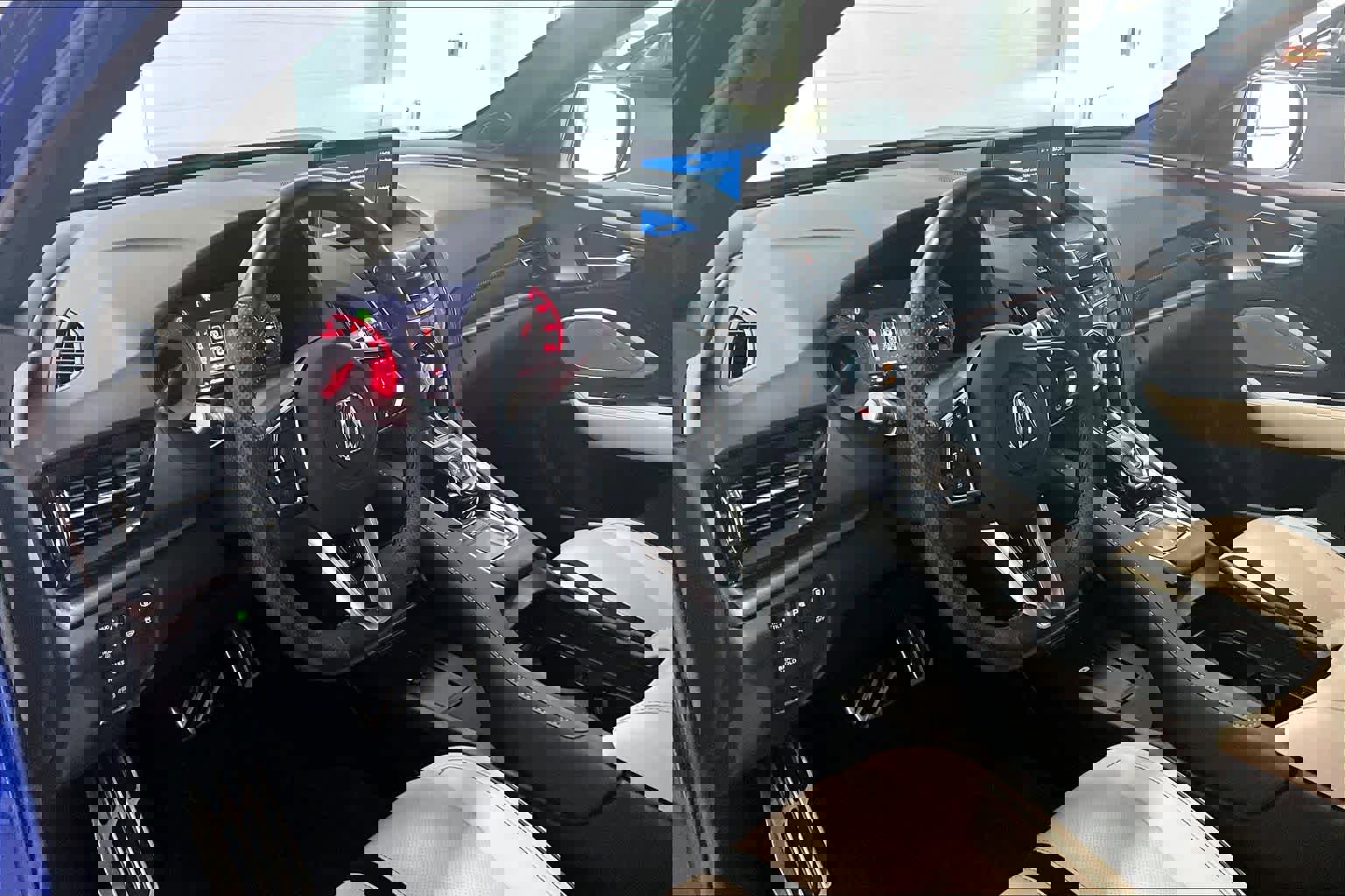 Used 2024 Acura RDX A-Spec image 2