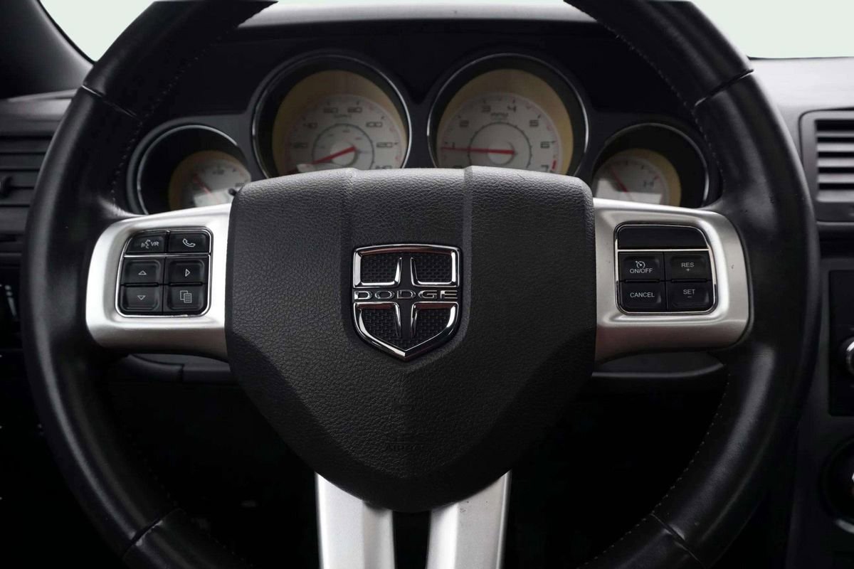Used 2013 Dodge Challenger SXT Plus image 23