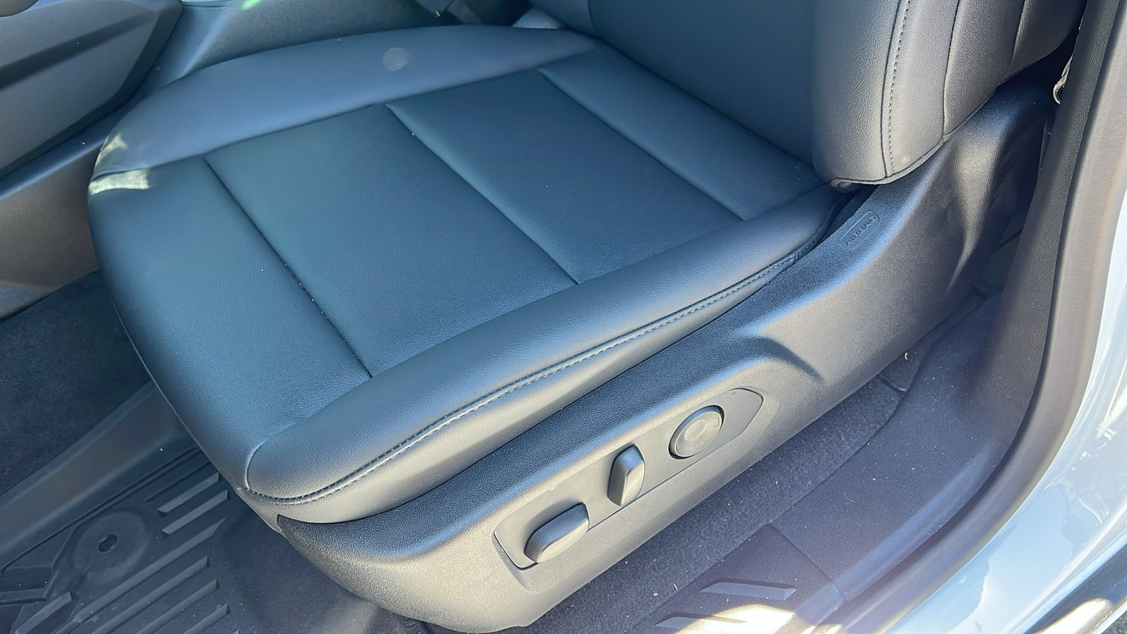 New 2026 Chevrolet Colorado Trail Boss AWD/4WD image 16