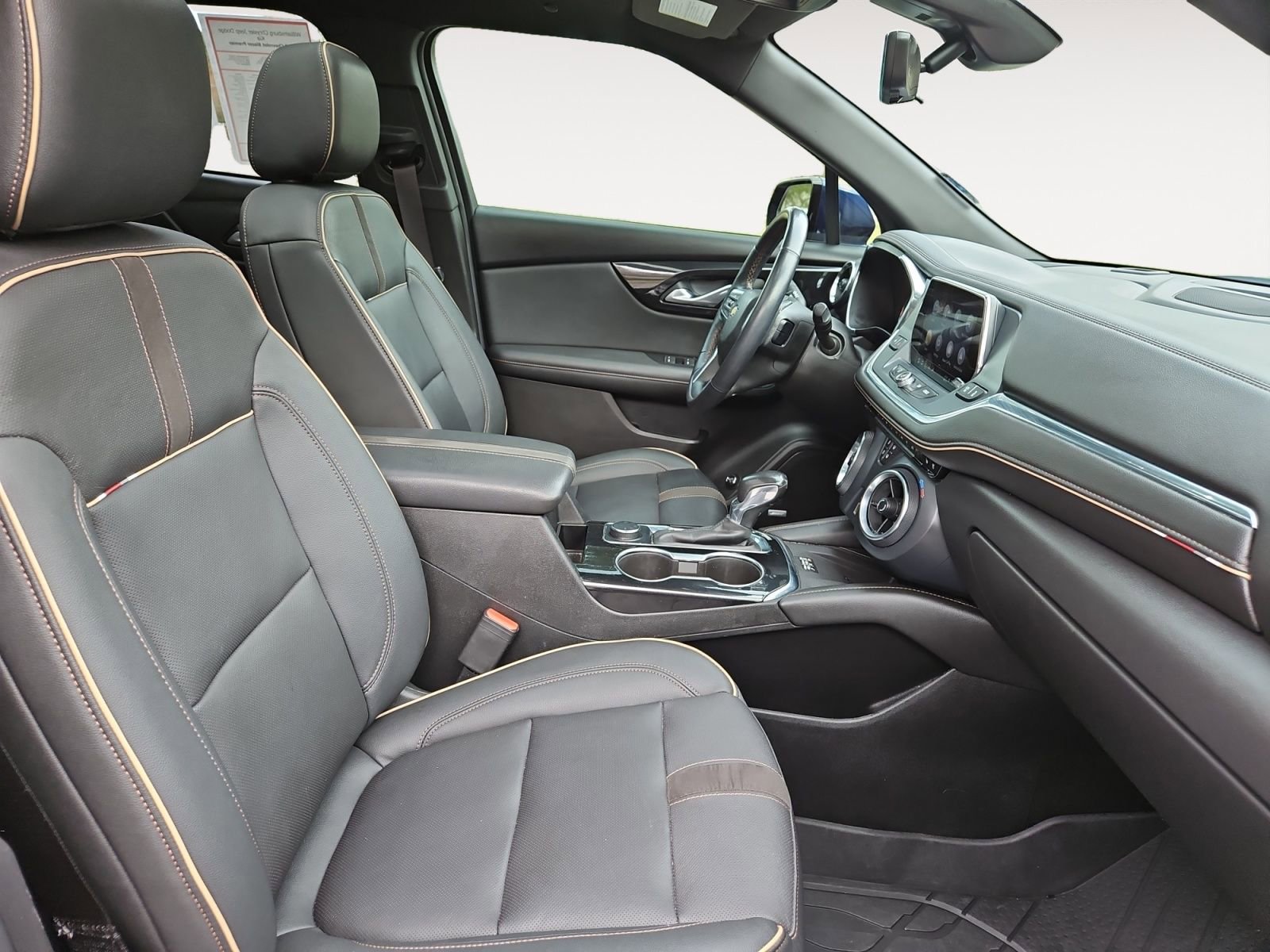 Used 2022 Chevrolet Blazer Premier w/ Enhanced Convenience Package image 15