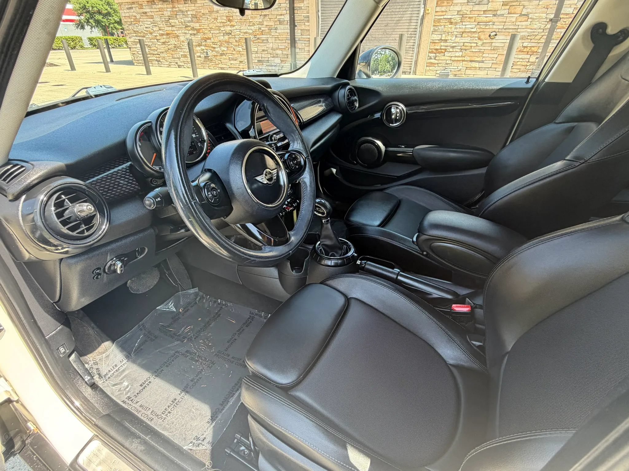 Used 2016 MINI Cooper S FWD image 9