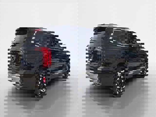 Used 2025 Kia Telluride S image 3