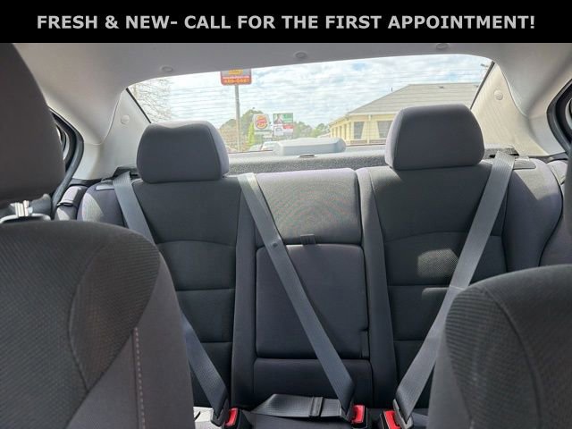 Used 2014 Chevrolet Cruze LT image 24