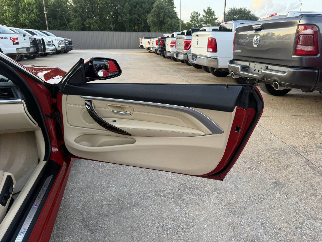 Used 2014 BMW 428i xDrive Convertible AWD/4WD image 17