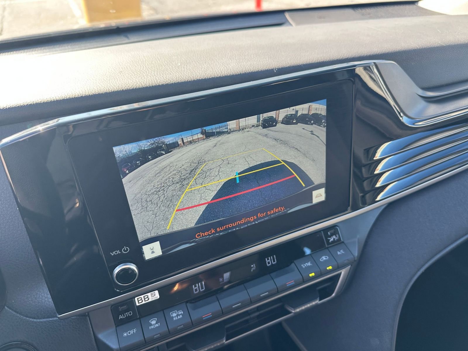 Used 2025 Toyota Camry LE image 17