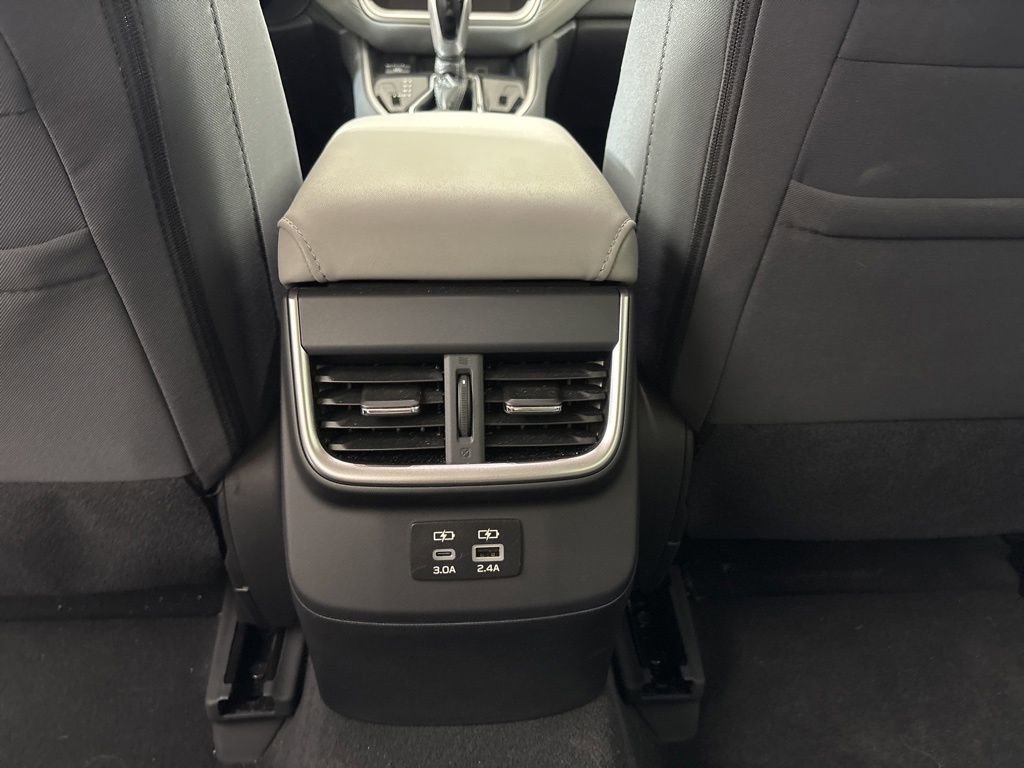 Used 2025 Subaru Outback Premium image 23