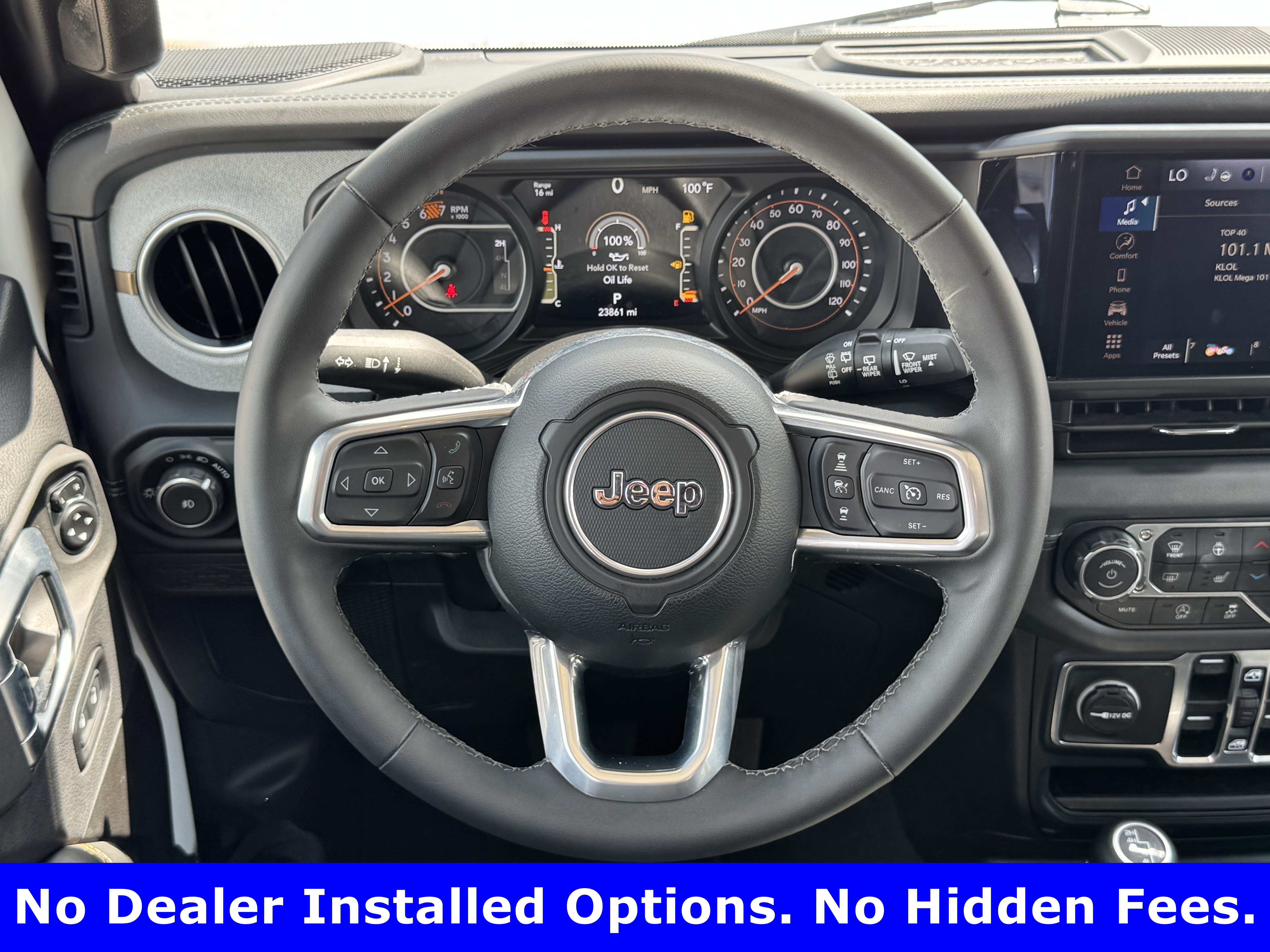 Used 2025 Jeep Wrangler Unlimited Sahara AWD/4WD image 13