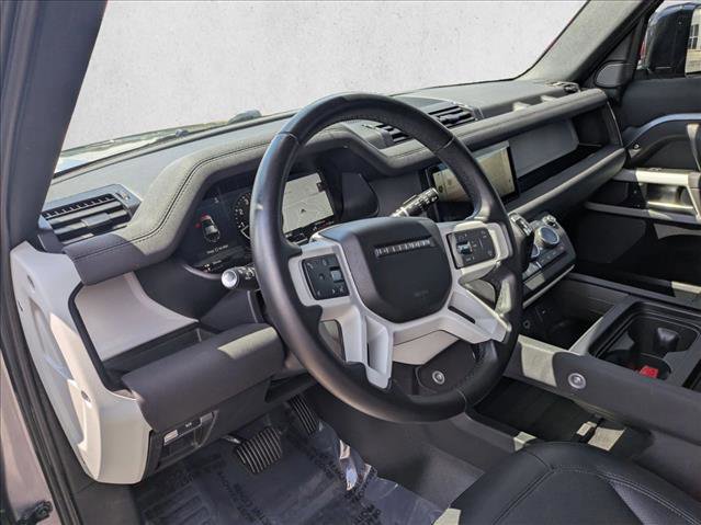 Used 2023 Land Rover Defender 110 S AWD/4WD image 15