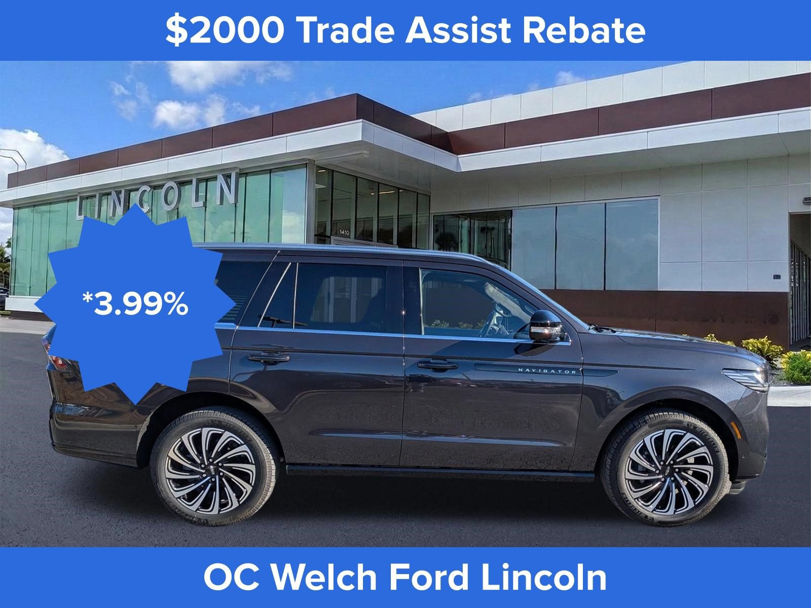 Certified 2025 Lincoln Navigator Black Label AWD/4WD image 4