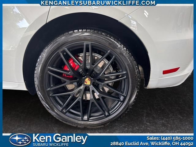 Used 2025 Porsche Macan GTS AWD/4WD image 25