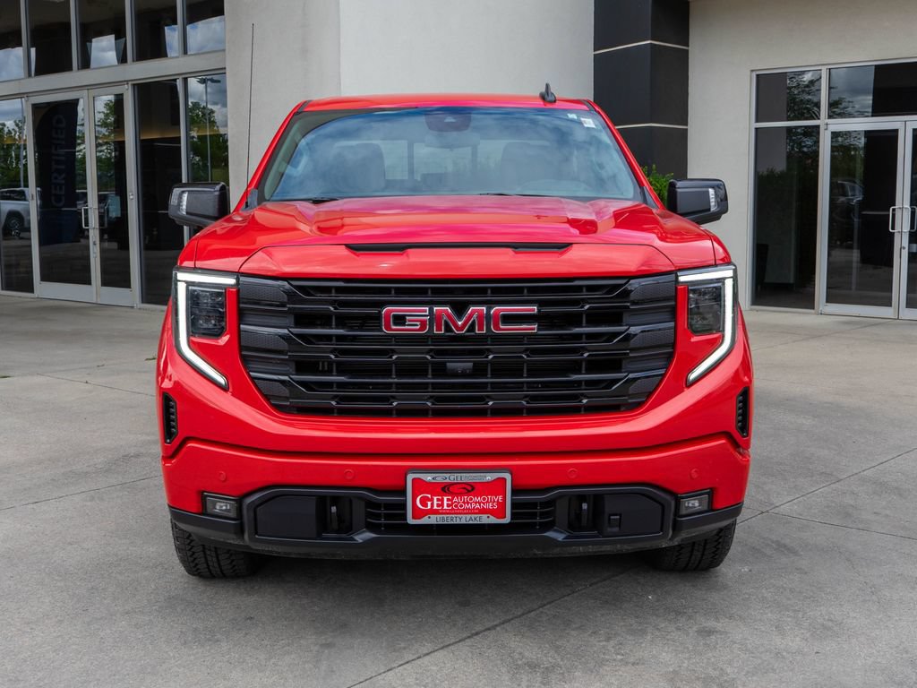 Used 2026 GMC Sierra 1500 Elevation w/ Elevation Premium Package AWD/4WD image 2