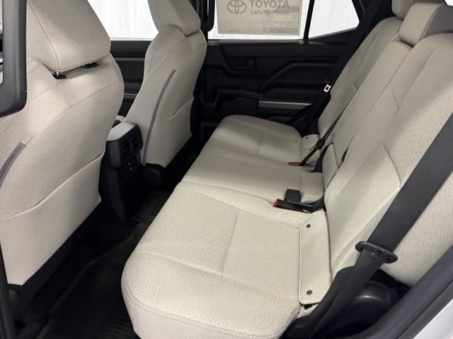 New 2025 Toyota 4Runner SR5 image 10