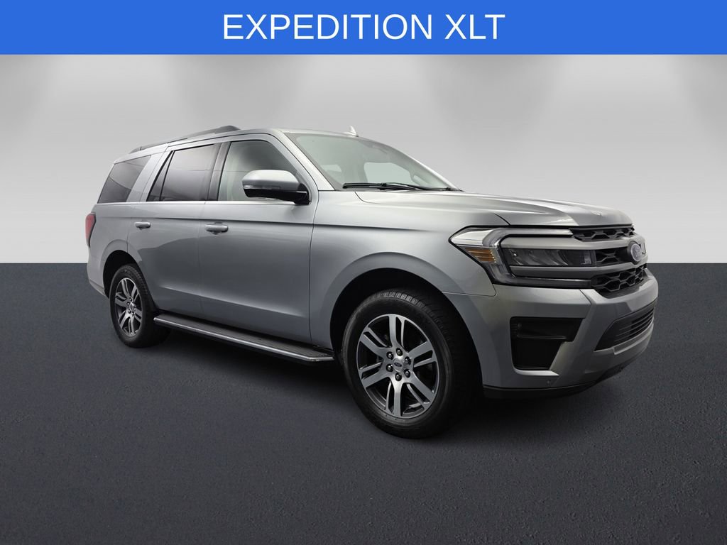 Used 2022 Ford Expedition XLT image 1