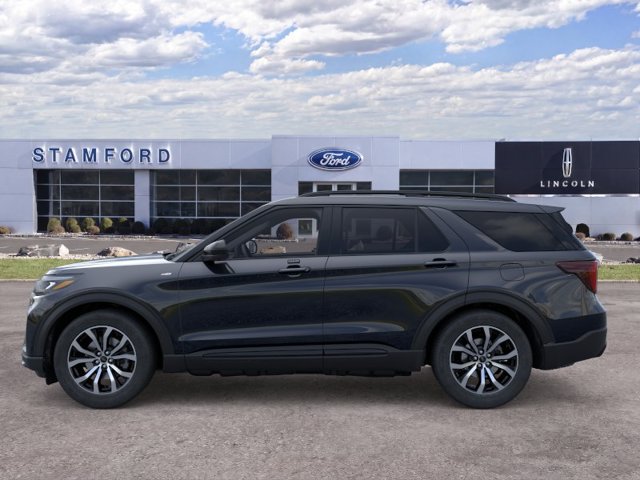 New 2026 Ford Explorer ST-Line AWD/4WD image 3