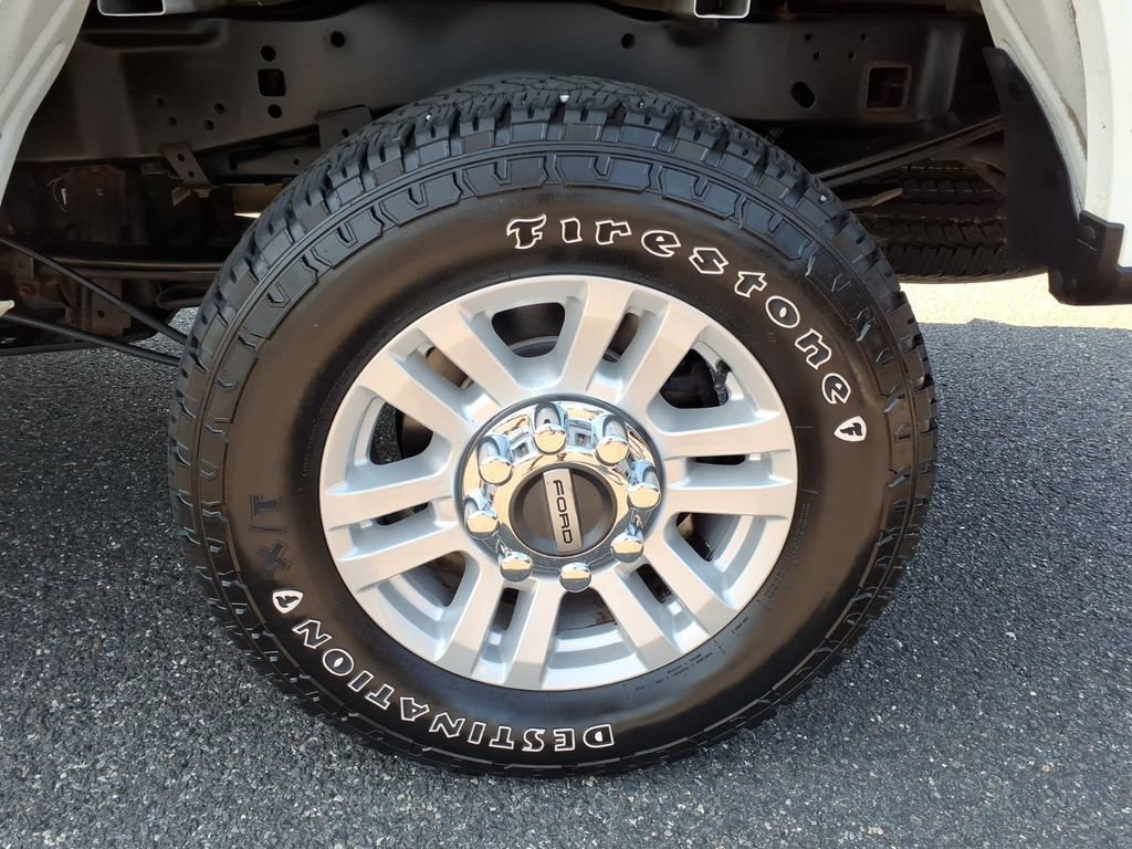 Used 2019 Ford F250 XLT w/ Snow Plow Prep Package AWD/4WD image 14