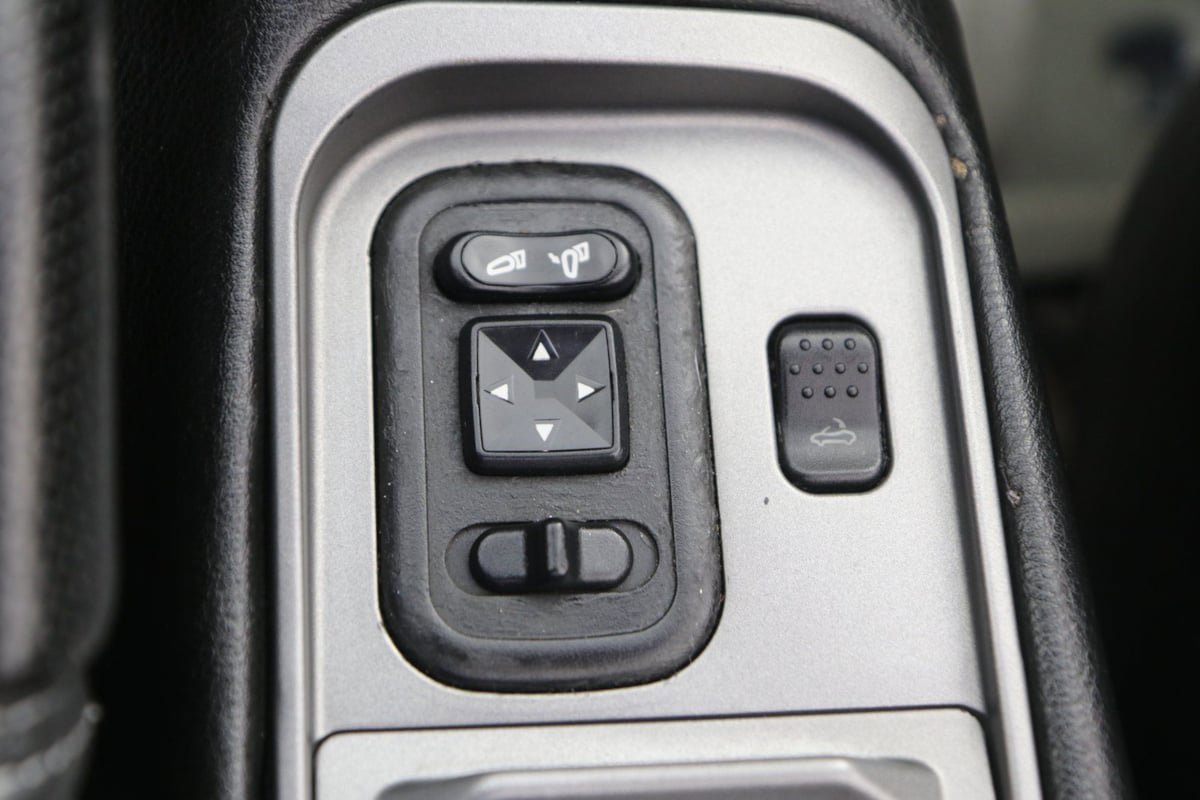 Used 2004 Maserati Spyder Cambiocorsa RWD image 21