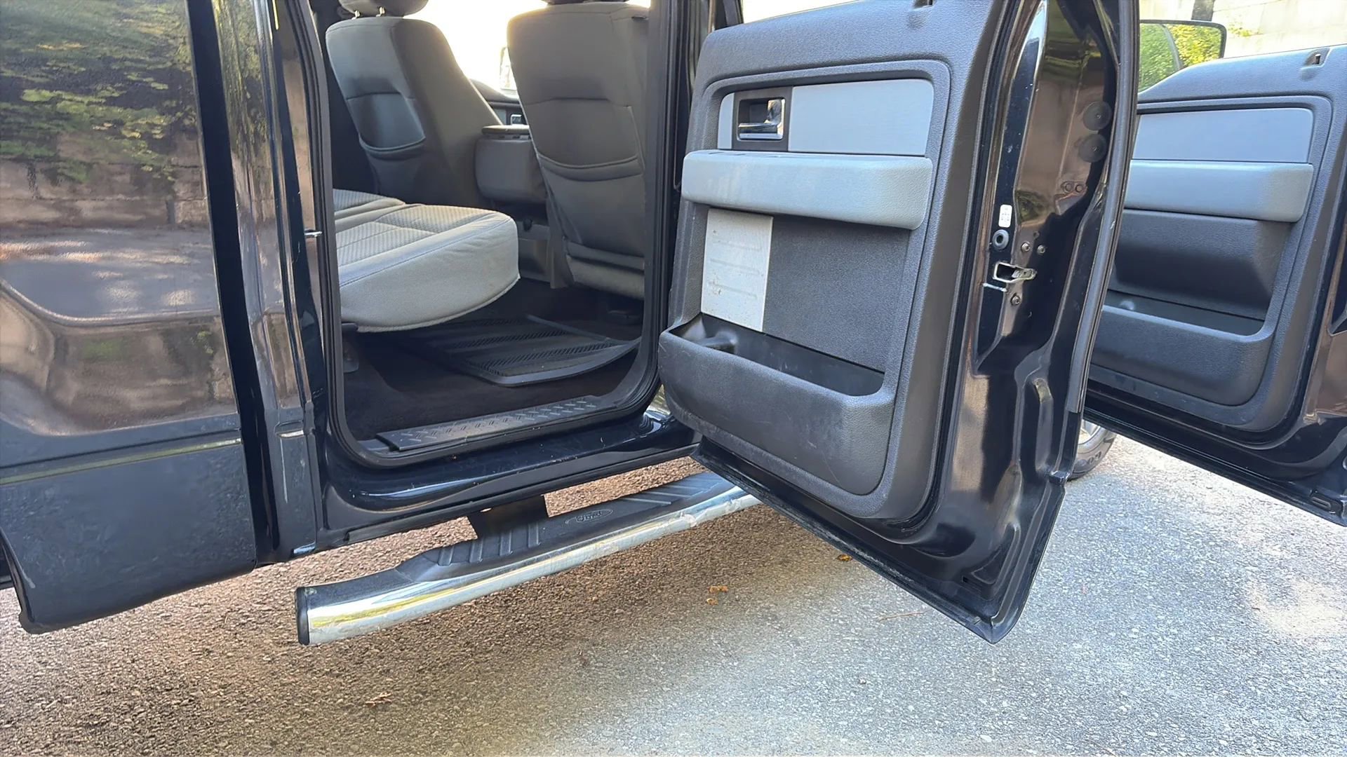 Used 2013 Ford F150 XLT w/ Luxury Equipment Group image 30