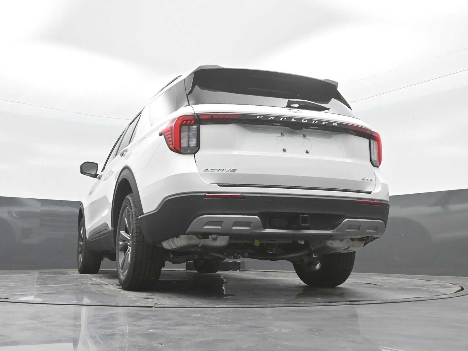 New 2026 Ford Explorer Active w/ Active Comfort Package AWD/4WD image 22