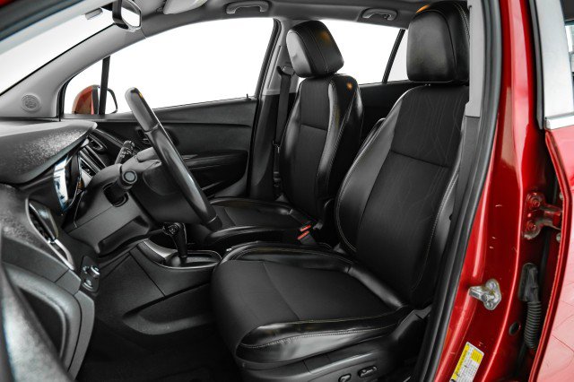 Used 2019 Chevrolet Trax LT w/ LT Convenience Package image 30