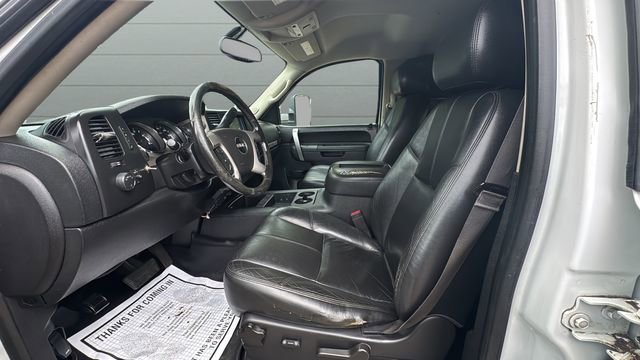 Used 2014 GMC Sierra 2500 SLE w/ SLE Preferred Package AWD/4WD image 11