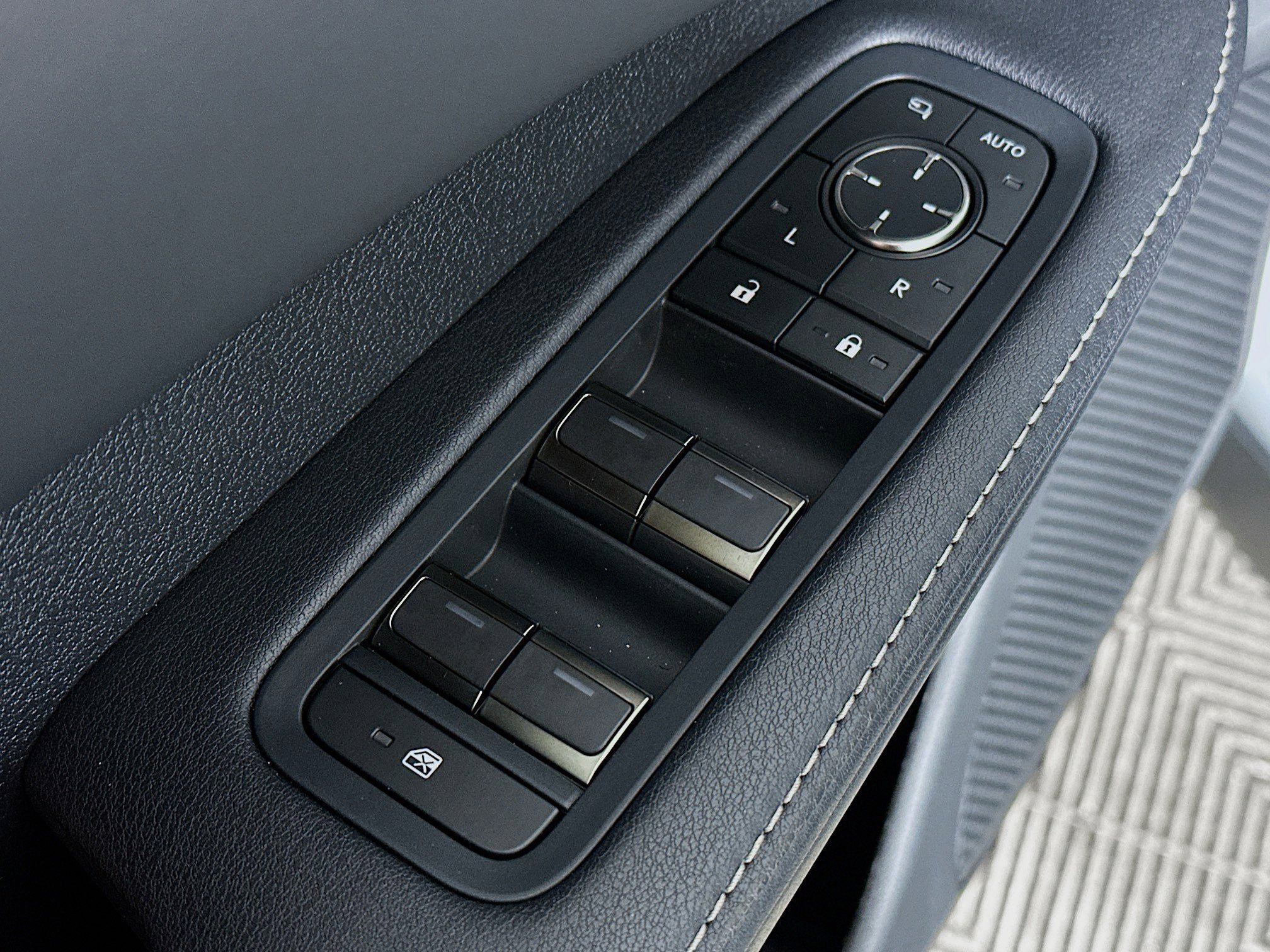 New 2026 Lexus RX 350h w/ Convenience Package image 17