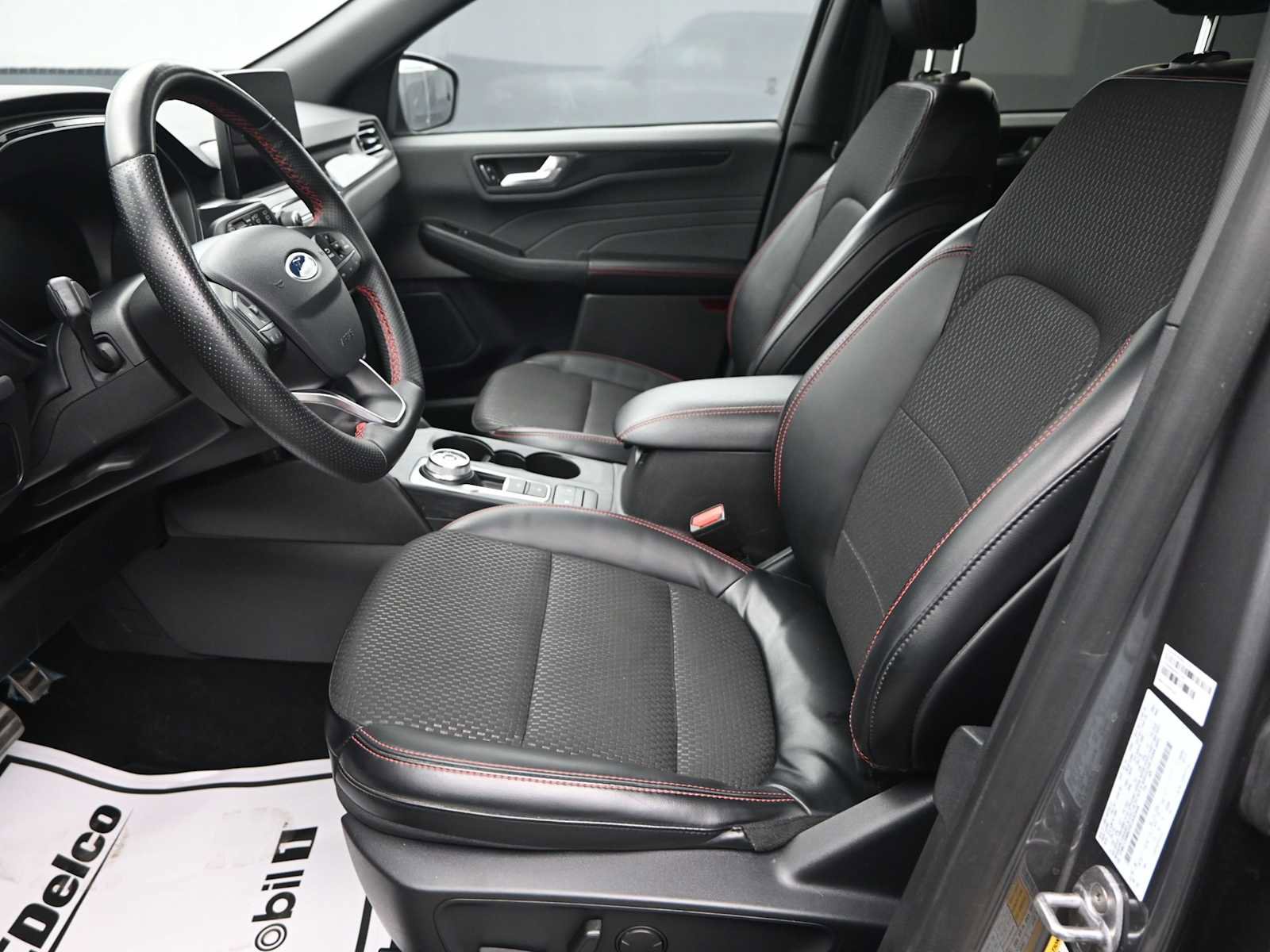 Used 2024 Ford Escape ST-Line AWD/4WD image 13