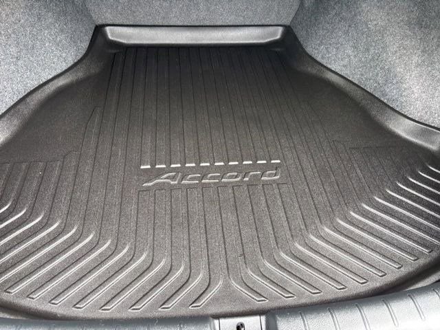 Used 2015 Honda Accord Sport image 32