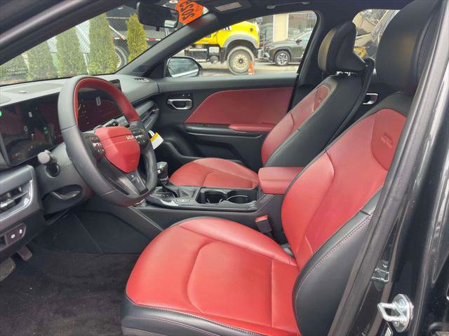 Used 2025 Kia K4 GT-Line w/ GT-Line Premium Package image 14