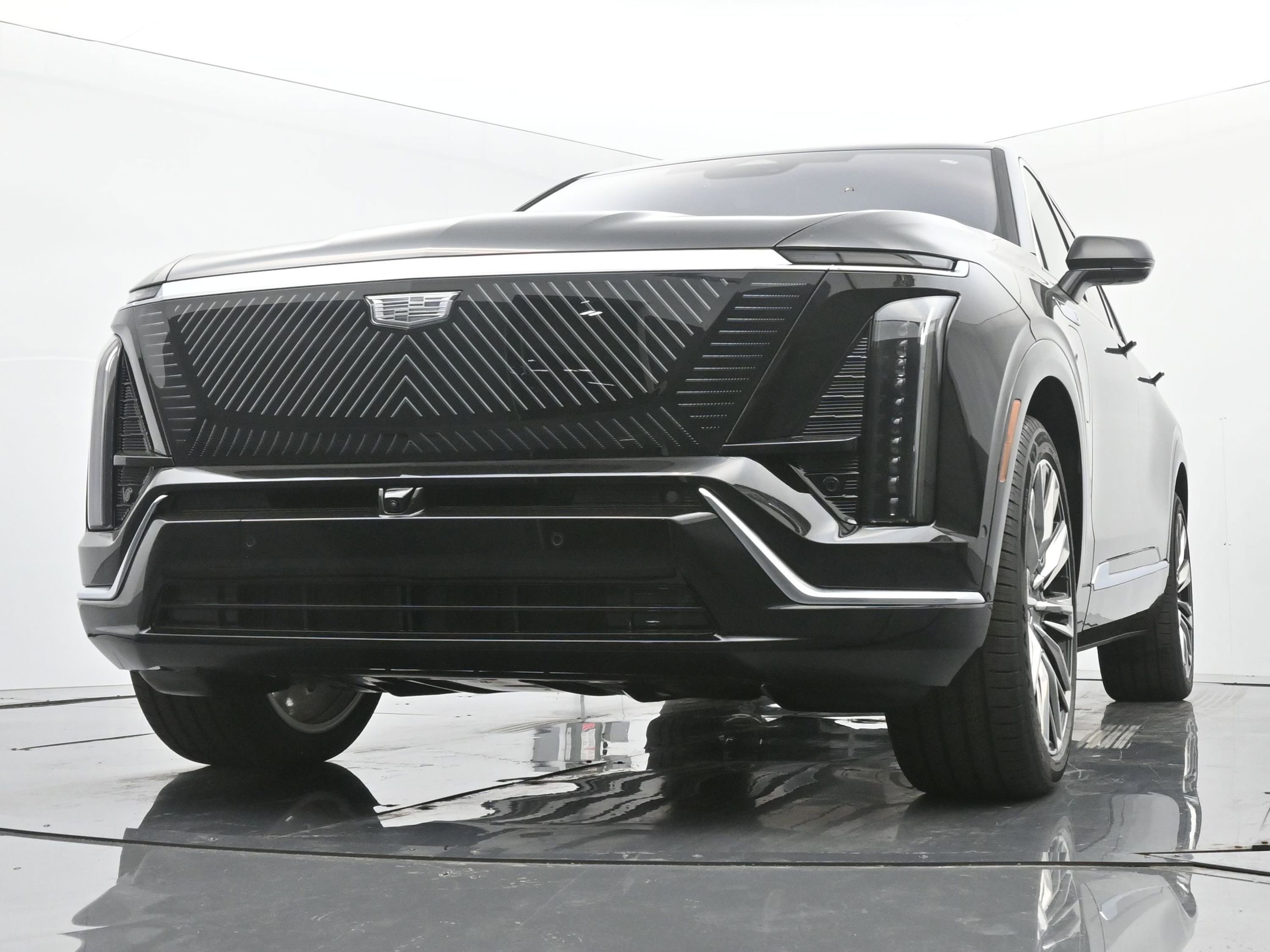 New 2026 Cadillac Vistiq Premium Luxury w/ LPO, Floor Liner Package image 15