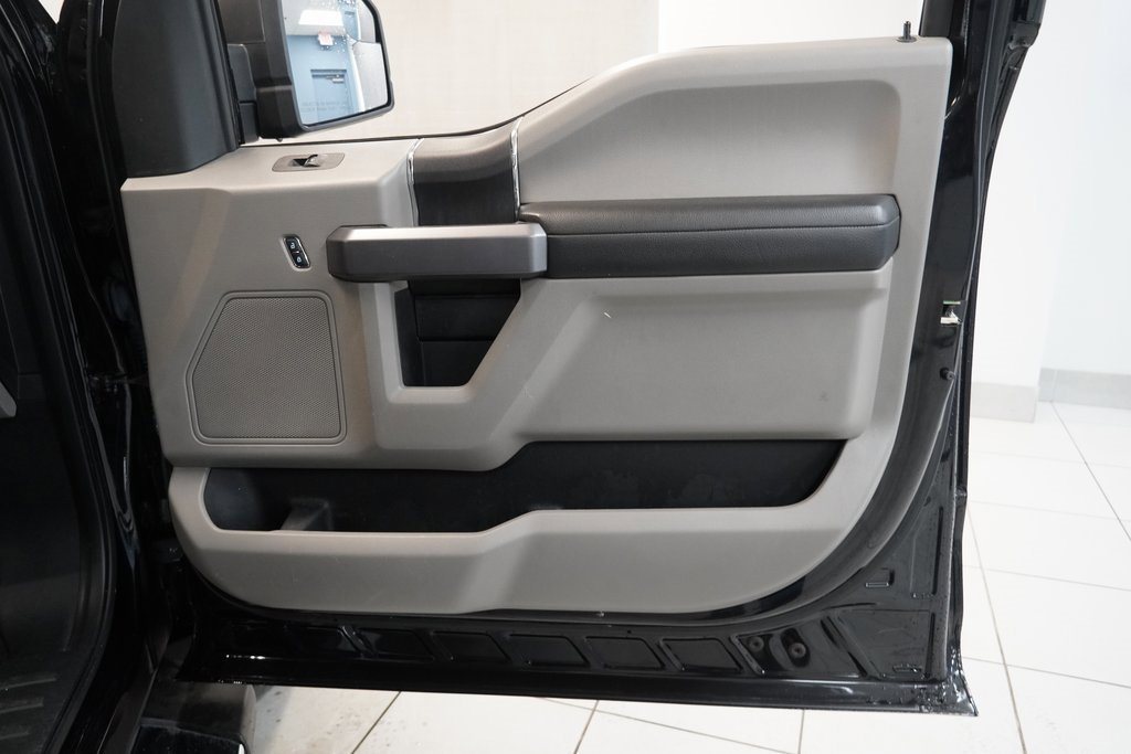 Used 2019 Ford F150 XLT w/ Trailer Tow Package image 29