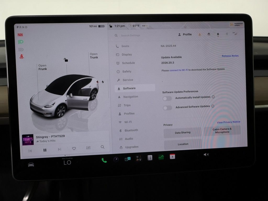 Used 2023 Tesla Model Y Long Range AWD/4WD image 48