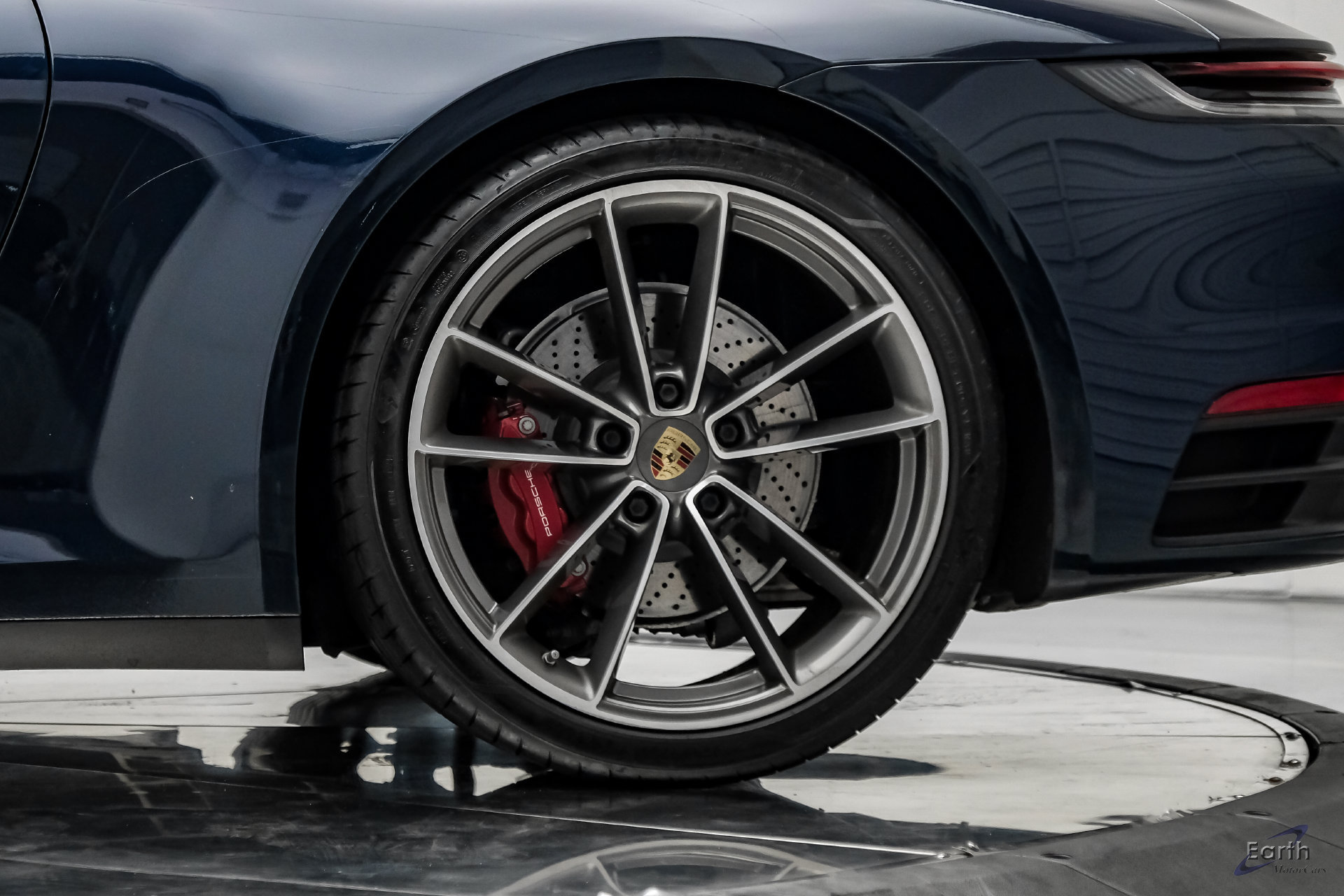 Used 2020 Porsche 911 Carrera 4S AWD/4WD image 90