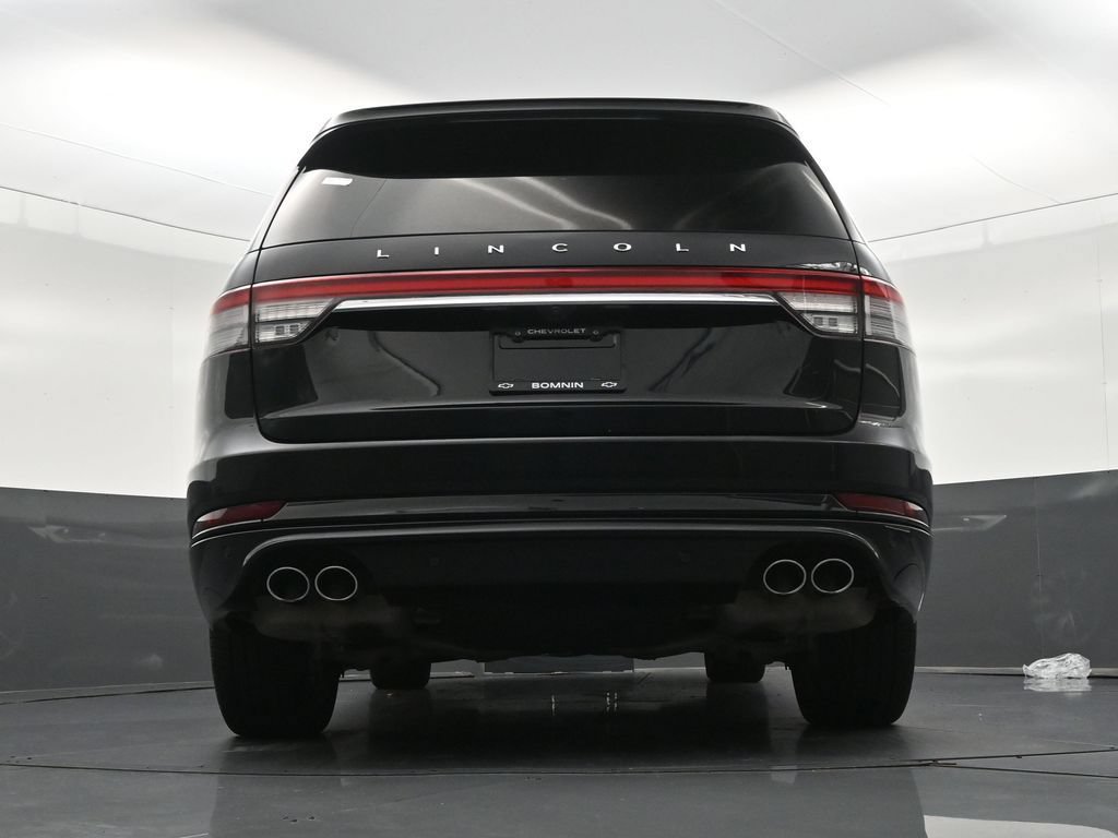 Used 2021 Lincoln Aviator Grand Touring w/ Equipment Group 301A AWD/4WD image 26