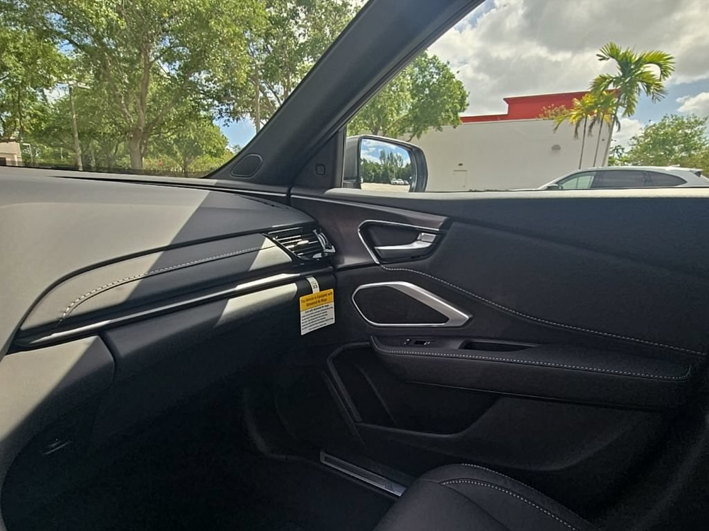 New 2026 Acura RDX SH-AWD image 23