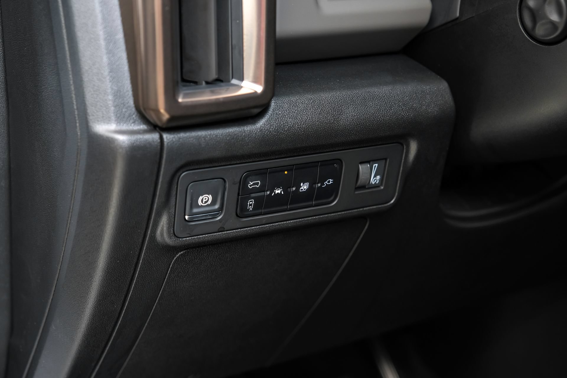 Used 2025 GMC Hummer EV 2X w/ LPO, Sport Package AWD/4WD image 38