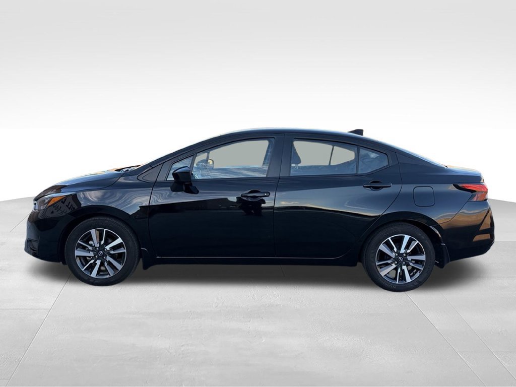 Used 2025 Nissan Versa SV w/ Trunk Package FWD image 10