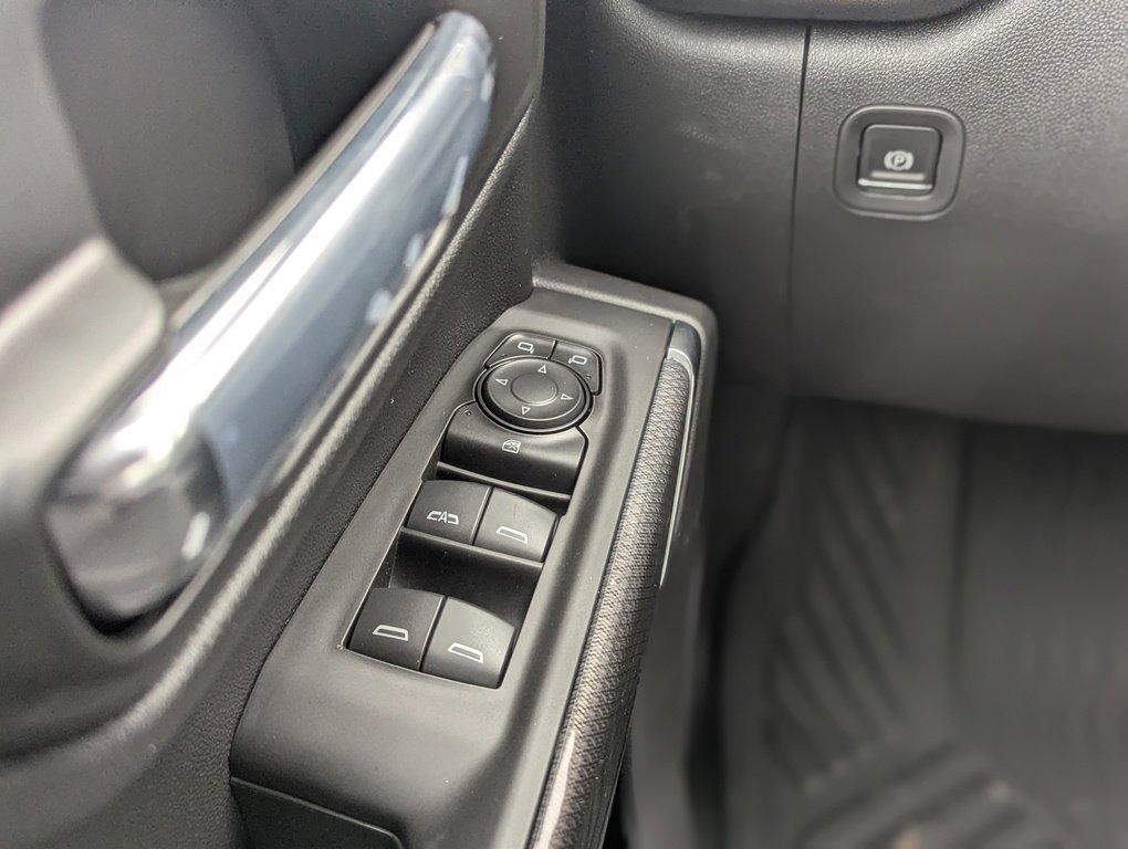 New 2026 Chevrolet Silverado 1500 Custom Trail Boss w/ Midnight Edition image 23